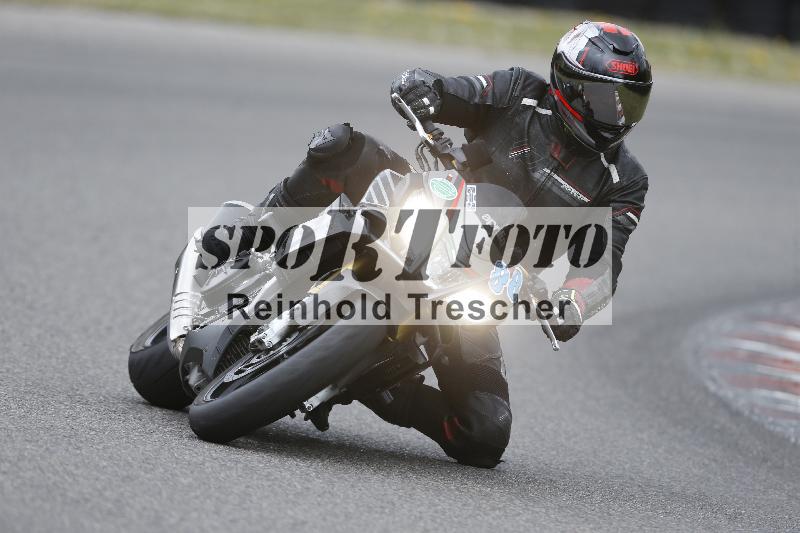 /Archiv-2025/04 13.04.2025 Get Faster Caremotion ADR/Gruppe gruen/88